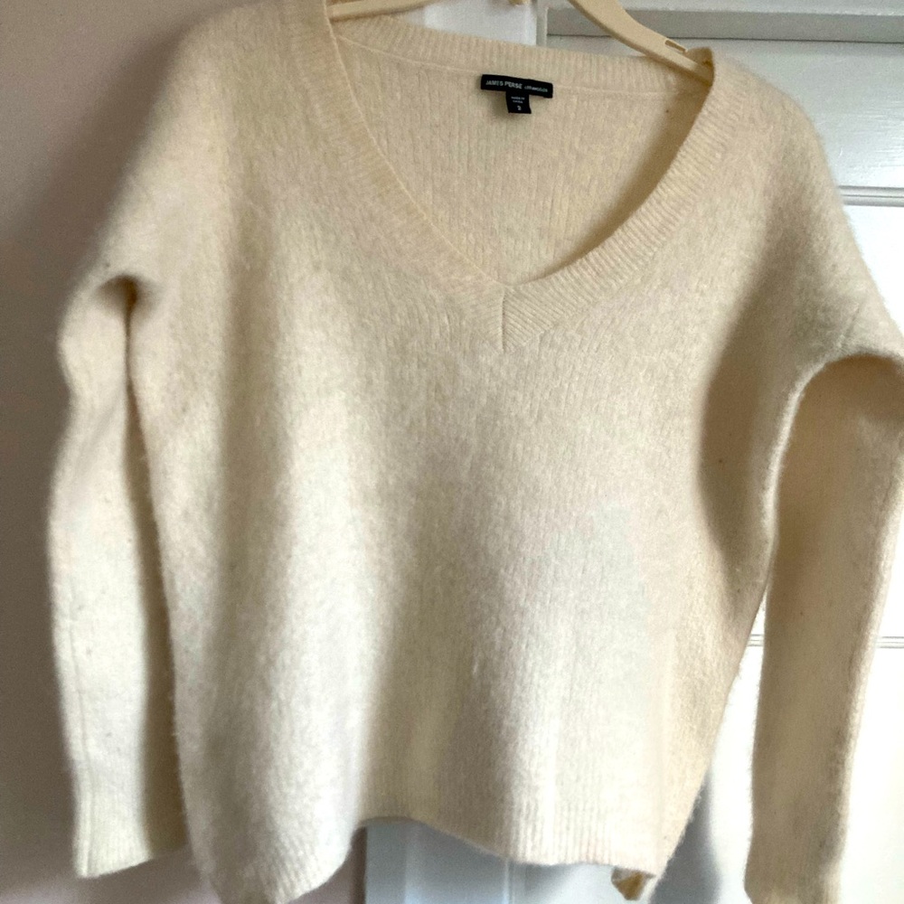 James Perse Cashmere/ Silk V-neck